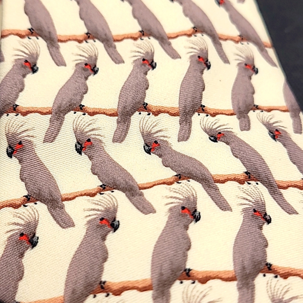 PALM COCKATOO YELLOW TIE 3.5 x 58  100 % polyester